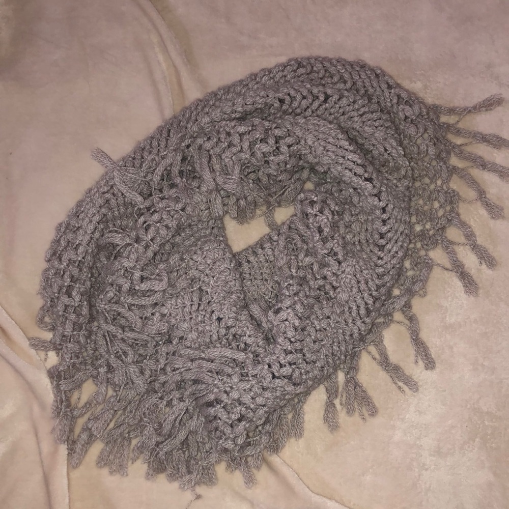 American Eagle Infinity Scarf
